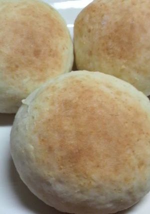 A picture of Simple Yogurt Bread.