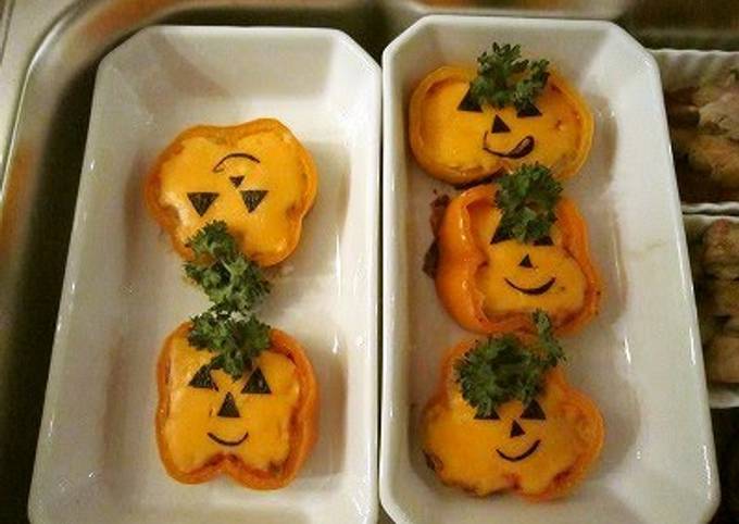 Stuffed Bell Peppers for Halloween