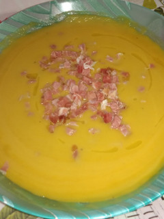 Una foto de Crema de verduras Alicia
