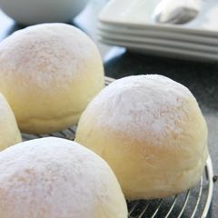 A picture of Perfectly Round! Soft White Table Rolls (Milk Bread).