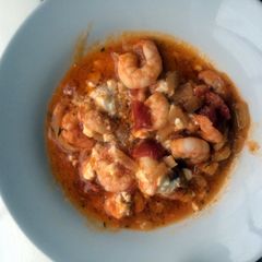 A picture of Garides (Prawns) saganaki.