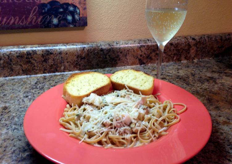 Whole Wheat Linguine With Clam Sauce And Shrimp