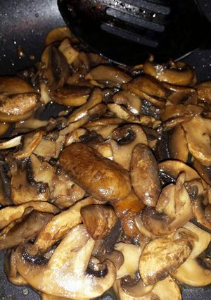 A picture of Garlic Mushrooms.