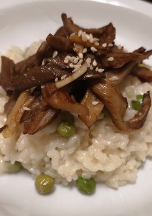 Foto de Arroz de Coco com Cogumelos Salteados