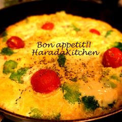 A picture of 10 Minute Broccoli Quiche in a Frying Pan.