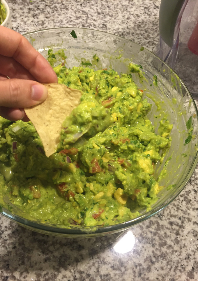 A picture of Guacamole.