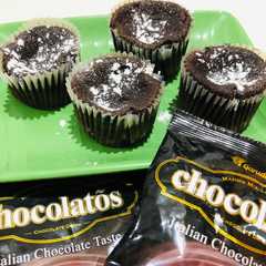A picture of Chocolatos Lava Cake.
