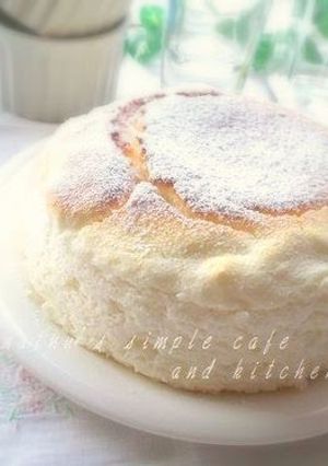 A picture of Snowy White Yogurt Soufflé to use up Egg Whites.