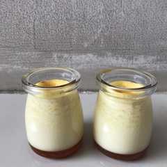 A picture of Caramel custard pudding.