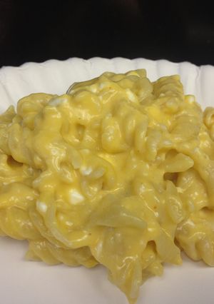A picture of Easy Weeknight Mac & Cheese.