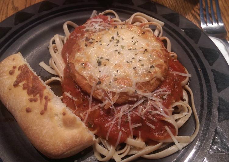 Recipe of Award-winning Easy Peezy Chicken Parmesan