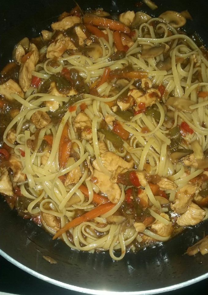 Una foto de Fideos chinos con soja😜