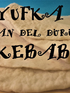 Una foto de Yufka, el pan del shawarma (dürüm kebab)