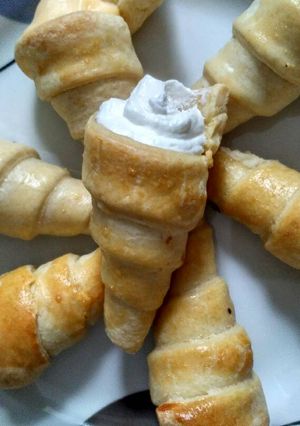 Una foto de Canutillos de crema