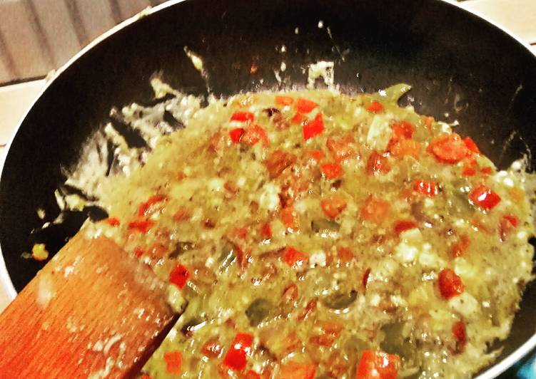 Steps to Prepare Speedy Omelet with Pesto