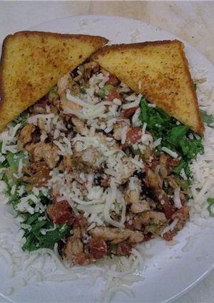 A picture of Grilled Italian Chicken Salad.
