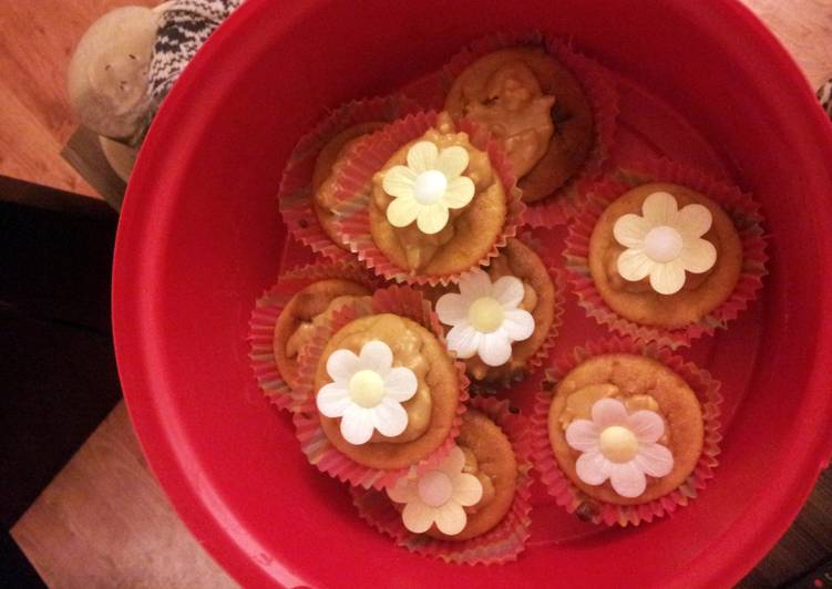 Megans Peanut Butter Cupcakes