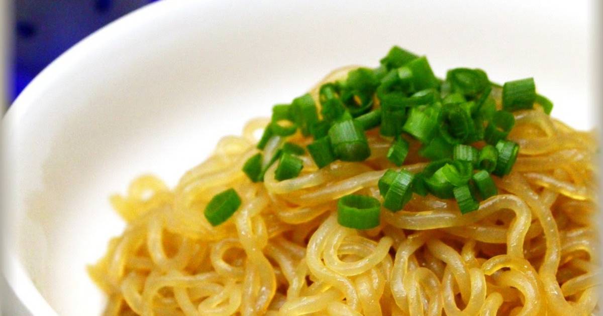 Stir-Fried Shirataki Noodles with Soy Sauce and Butter Recipe by   - Cookpad