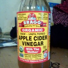 A picture of braggs Apple cider vinegar drink.