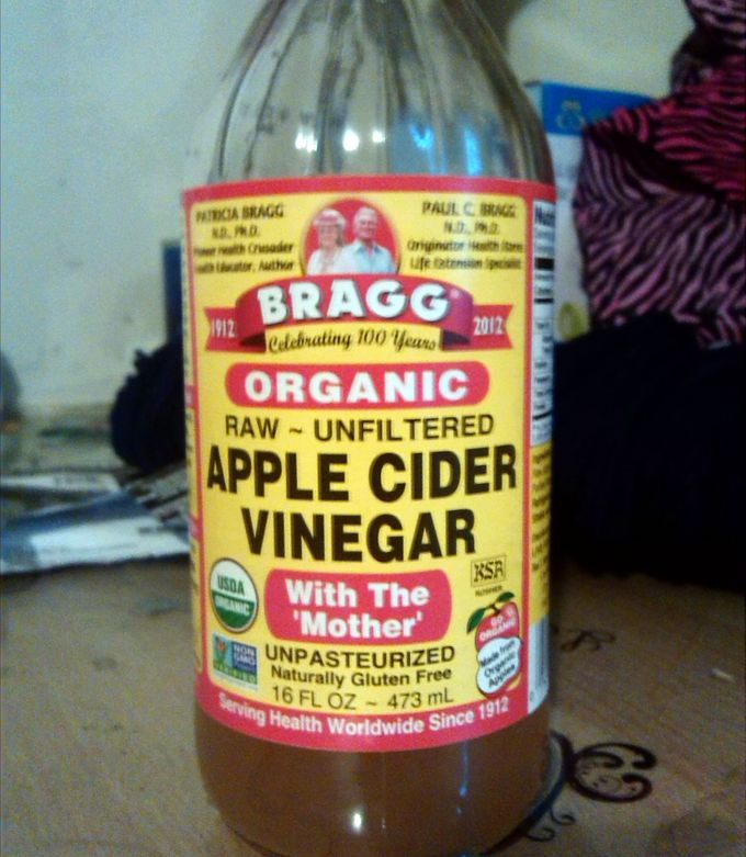 A picture of braggs Apple cider vinegar drink.