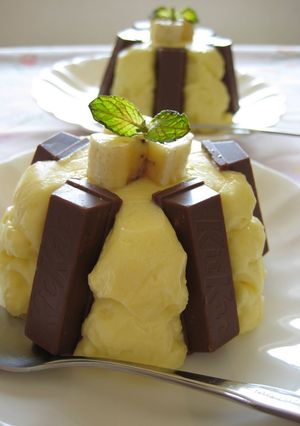 A picture of Striped No-Bake Cheesecake.