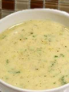 A picture of Béarnaise Sauce.