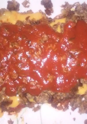 A picture of Beef pizza toast.