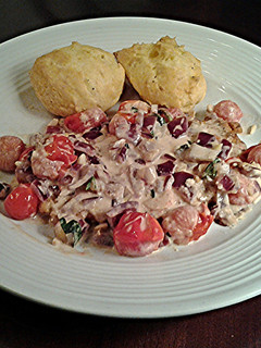 A picture of Pan Seared Chicken with Lemon and Tomatos.