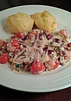 A picture of Pan Seared Chicken with Lemon and Tomatos.