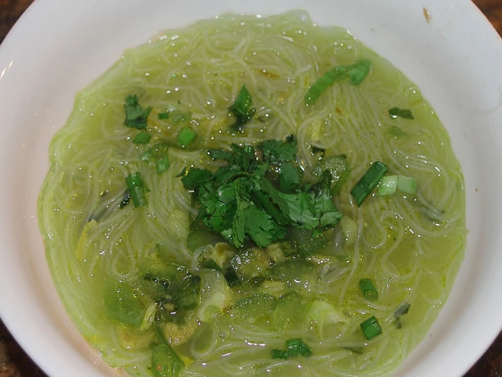 Recipe Pork and Avocado Rice Noodle Soup the Awesome  Really delicious