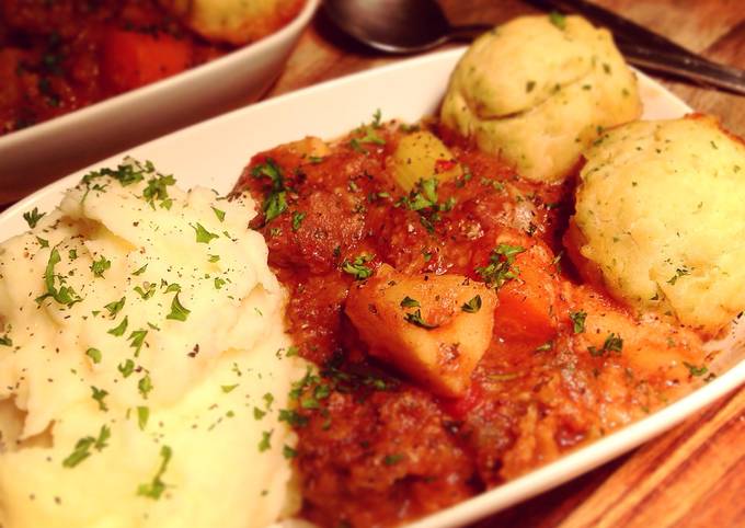 Beef &amp; Vegetable Casserole with Parsley Dumplings