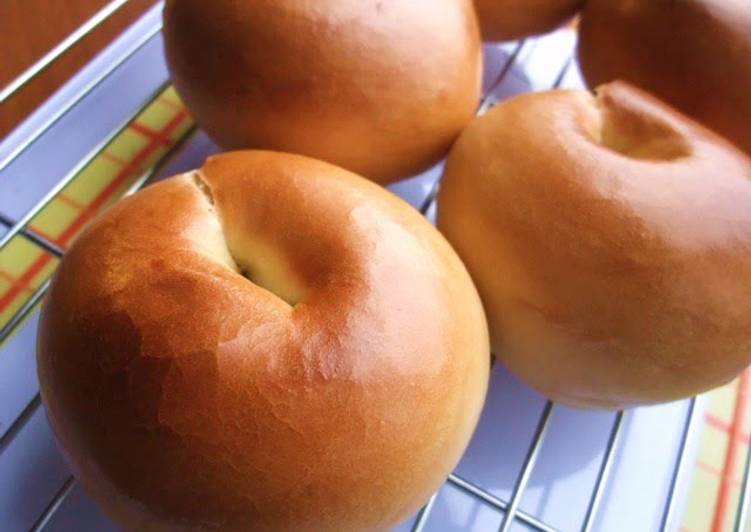 Recipe of Quick Glossy Chewy Bagels