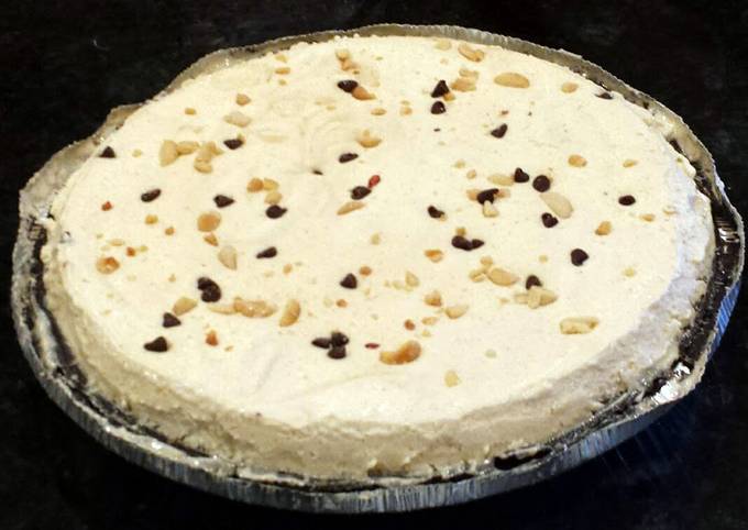 Frozen peanut butter pie - Reduced Fat recipe main photo