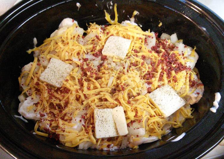 How to Prepare Any-night-of-the-week crock pot scalloped potatoes