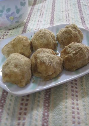 A picture of Tofu Mochi with Rice Bran.
