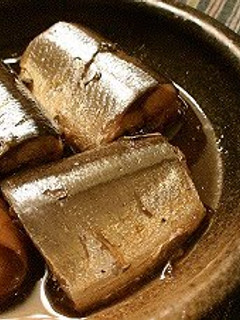 A picture of Saury Stewed with Umeboshi (pickled plums).