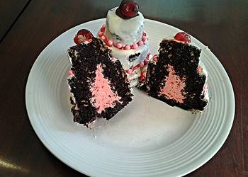 Easy Recipe Chocolate Cakes with Cherry Cream Filling Delicious Perfect