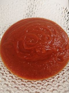 Una foto de Tomate frito con verduras de aprovechamiento