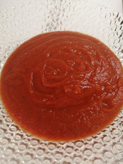 Una foto de Tomate frito con verduras de aprovechamiento