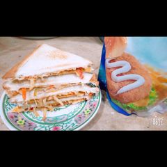 A picture of Cheese chicken Fajita Sandwich... 🥪.