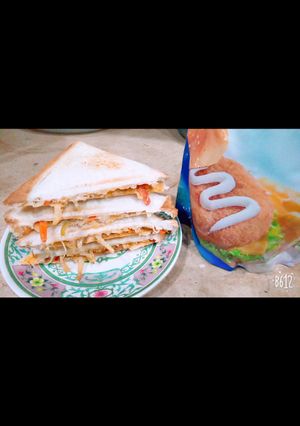 A picture of Cheese chicken Fajita Sandwich... 🥪.