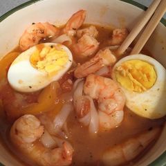 A picture of Shrimp and Noodle Soup.
