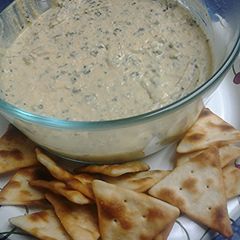 A picture of Hummus.