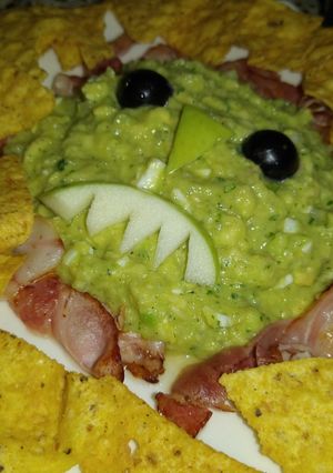 Una foto de Guacamole encantado🎃☠️