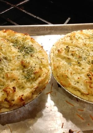 A picture of Beef Shepherd's Pot Pie.