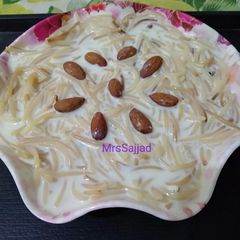 A picture of Pasta Payasam.