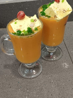 A picture of Mango shake.