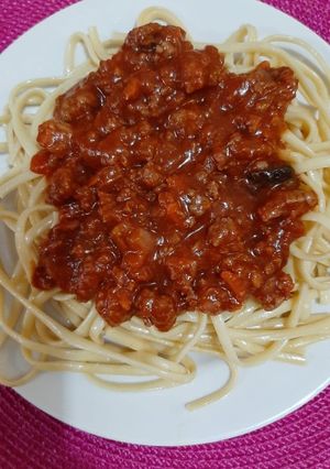 Una foto de Tallarines a la bolognesa