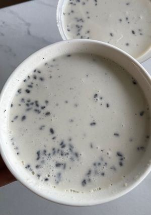 A picture of Black sesame pudding.