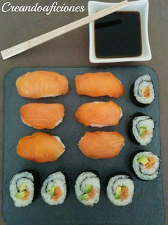 Una foto de Sushi, maki y nigiri